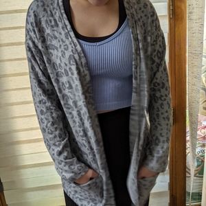 NWOT Animal print cardigan Girls Large 12-14